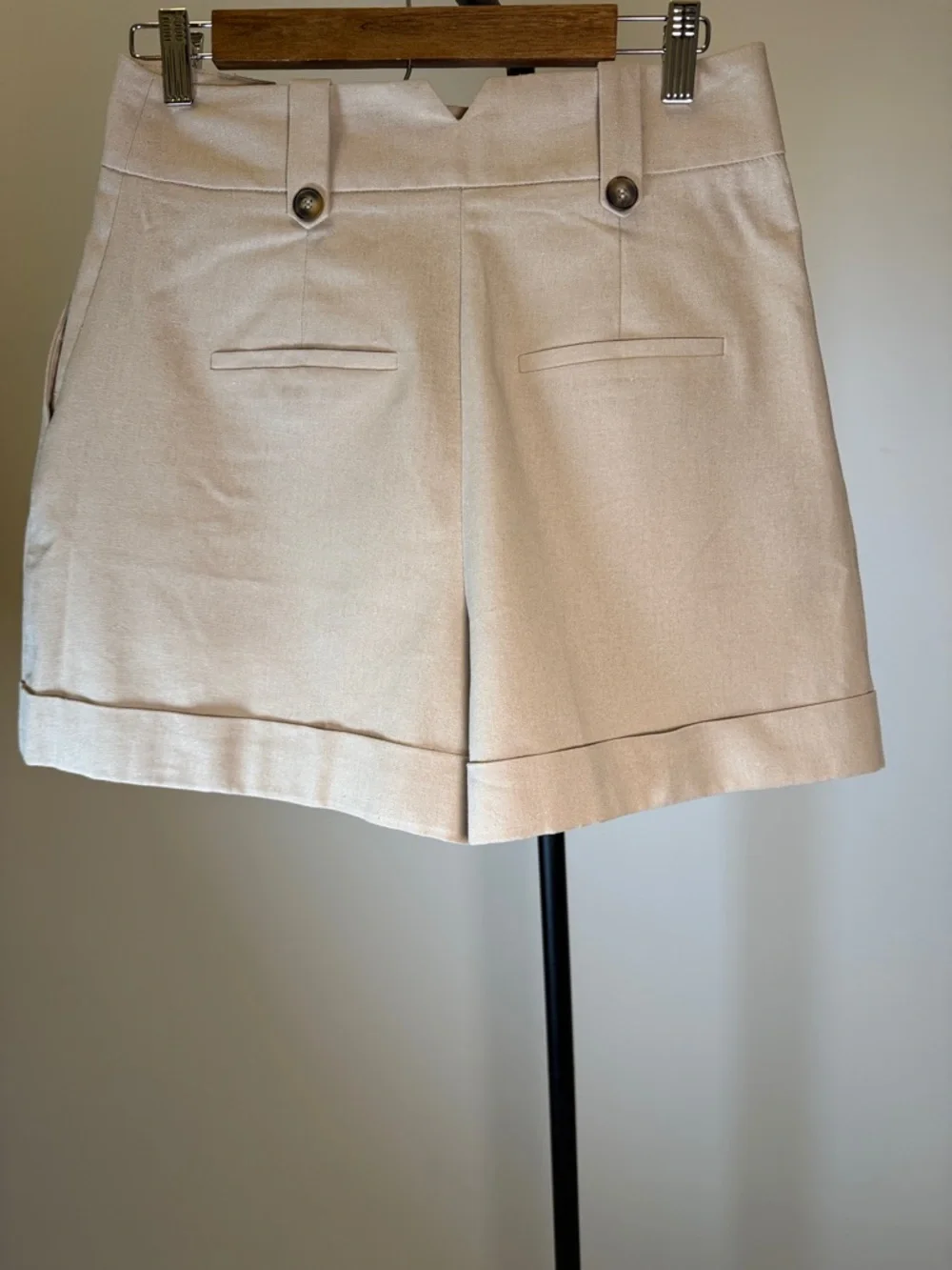 ASOS DESIGN Pleated High Waisted Linen Blend Safari Shorts in Stone/Beige |  6 - Picture 5 of 12